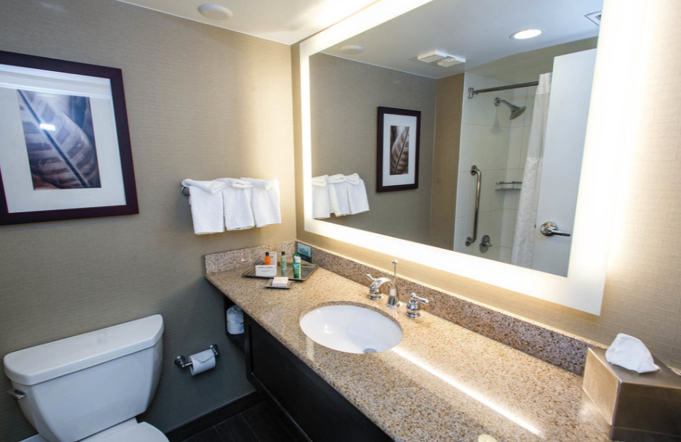 Hilton Florida Hotel Furniture Liquidation